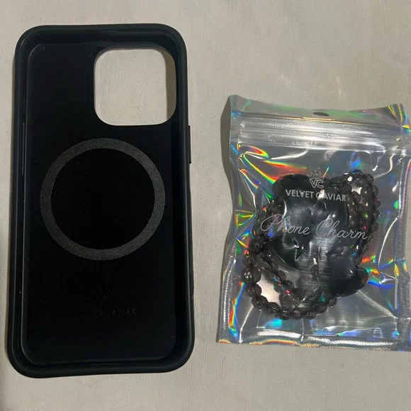 Velvet Caviar Checkered Phone Case - Black and Pink - Picture 2 of 2